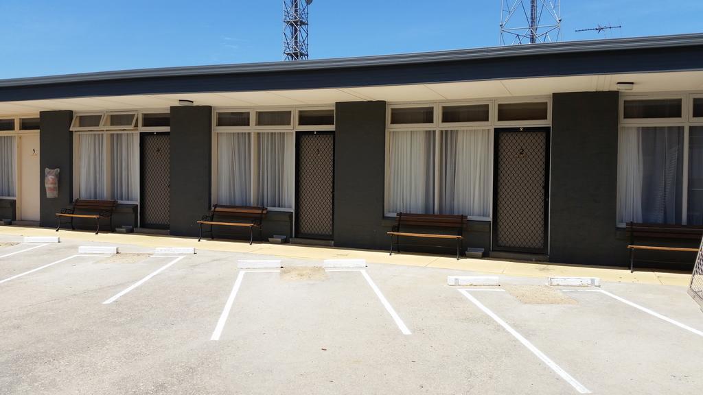 Belmore Motor Inn Yarrawonga Exterior foto