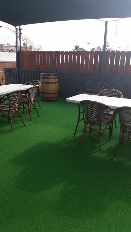 Belmore Motor Inn Yarrawonga Exterior foto